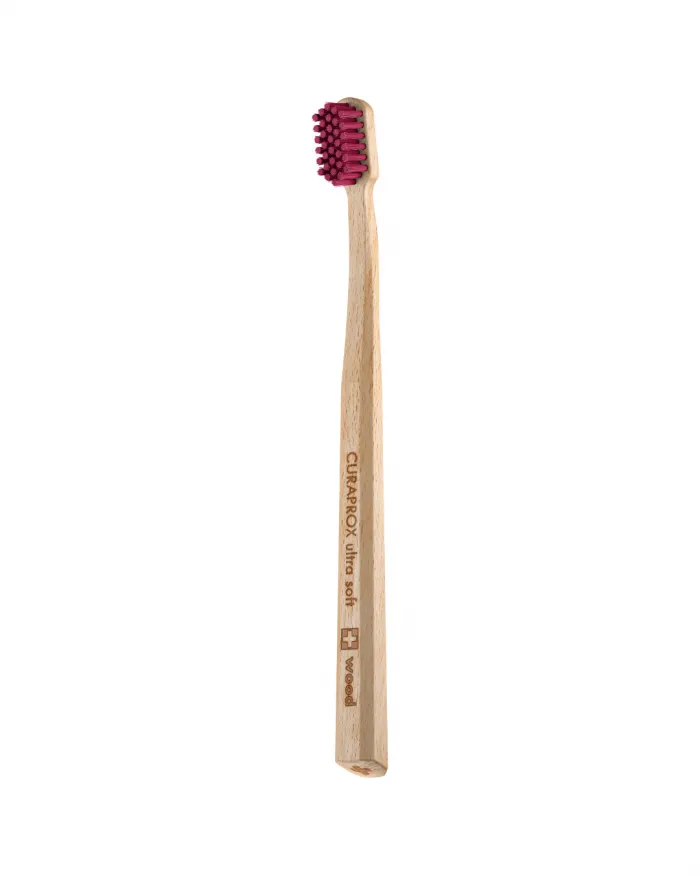 CURAPROX medinis dantų šepetėlis  CS WOOD