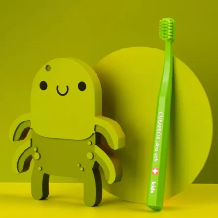 CURAPROX vaikiškas dantų šepetėlis KIDS - Image 8