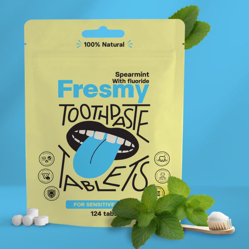 FRESMY mėtų skonio dantų pastos tabletės su fluoru popieriniame maišelyje, 124 vnt.